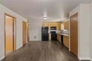 10790 16th Ave SW, Seattle, WA 98146 - Photo 13