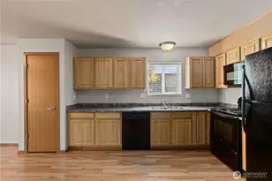 10790 16th Ave SW, Seattle, WA 98146 - Photo 29