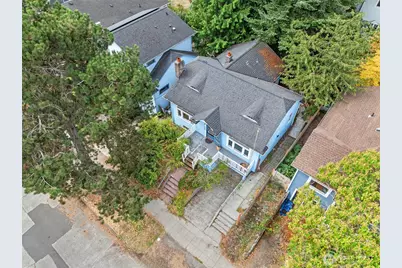 3831 Bagley Avenue N, Seattle, WA 98103 - Photo 9