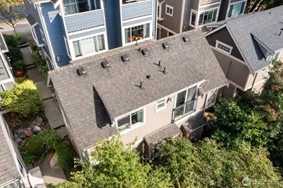7110 California Avenue SW, Seattle, WA 98136 - Photo 25