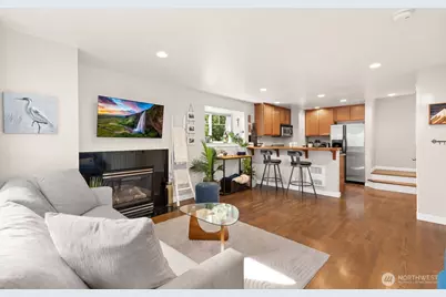 7110 California Avenue SW, Seattle, WA 98136 - Photo 5
