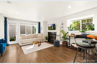 7110 California Avenue SW, Seattle, WA 98136 - Photo 3