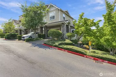 1601 NE Katsura Street #101, Issaquah, WA 98029 - Photo 33