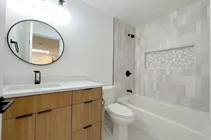 2040 128th Ave SE, Bellevue, WA 98005 - Photo 23