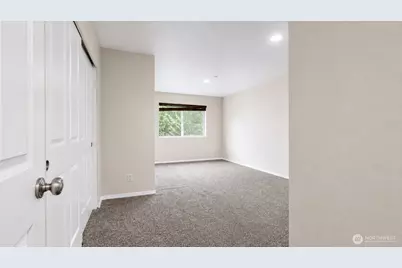 13367 Ambaum Boulevard SW, Burien, WA 98146 - Photo 17