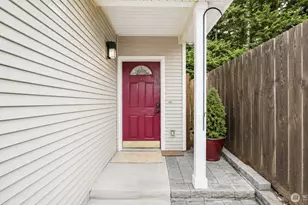 13367 Ambaum Blvd SW, Burien, WA 98146 - Photo 3