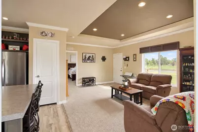 163 Apple Tree Lane, Onalaska, WA 98570 - Photo 3