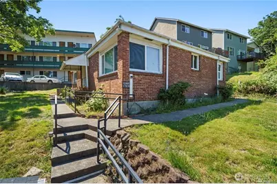 125 Hayes Place SW #1 & 2, Renton, WA 98057 - Photo 1