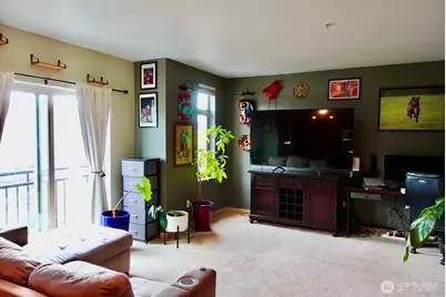 3333 Wallingford Avenue N #307, Seattle, WA 98103 - Photo 9