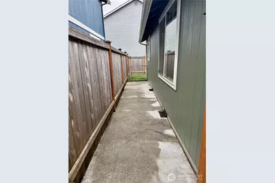 6412 79th Place NE, Marysville, WA 98270 - Photo 5
