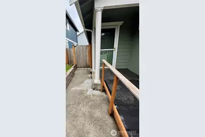 6412 79th Place NE, Marysville, WA 98270 - Photo 7