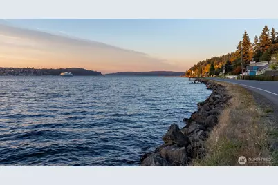1160 Beach Drive, Port Orchard, WA 98366 - Photo 11