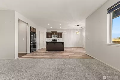 20523 5th Avenue Ct E, Spanaway, WA 98387 - Photo 7