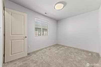 20523 5th Avenue Ct E, Spanaway, WA 98387 - Photo 15