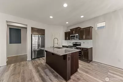 20523 5th Avenue Ct E, Spanaway, WA 98387 - Photo 9