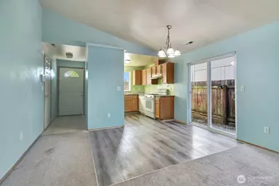 4327 151st Drive NE, Marysville, WA 98271 - Photo 5