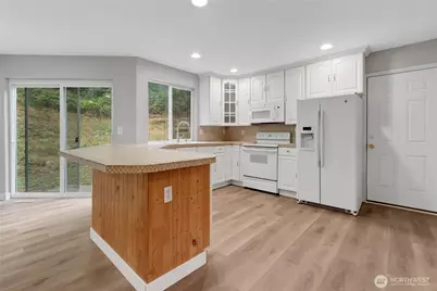 18911 101st Street Ct E, Bonney Lake, WA 98391 - Photo 7