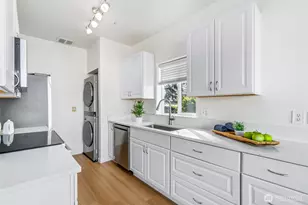 2420 Grand Ave, Everett, WA 98201 - Photo 11