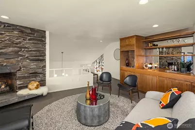 2583 Magnolia Boulevard W, Seattle, WA 98199 - Photo 7