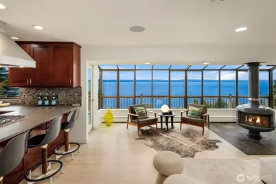 2583 Magnolia Boulevard W, Seattle, WA 98199 - Photo 13