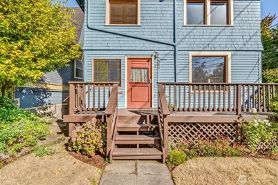 700 Warren Avenue N, Seattle, WA 98109 - Photo 3