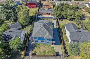 10821 Crestwood Dr S, Seattle, WA 98178 - Photo 37