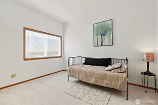 10821 Crestwood Dr S, Seattle, WA 98178 - Photo 19