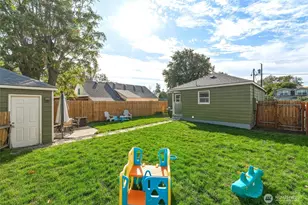 222 NW 6th, Milton-Freewater, OR 97862 - Photo 17
