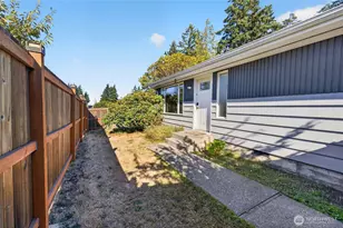 1105 S I St, Port Angeles, WA 98363 - Photo 9