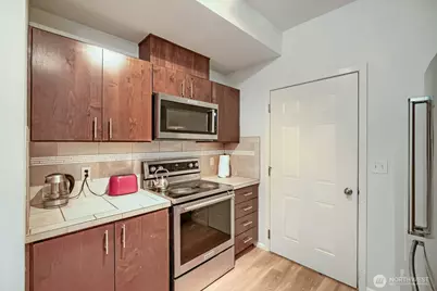 21082 40th Place S #G1, SeaTac, WA 98198 - Photo 11