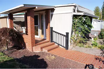 18501 52nd Ave W #60, Lynnwood, WA 98037 - Photo 3