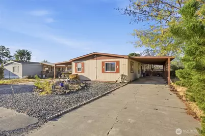 353 5th Avenue NE, Ephrata, WA 98823 - Photo 1