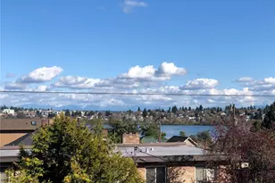 7111 Linden Ave N, Seattle, WA 98103 - Photo 35