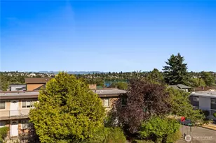 7111 Linden Ave N, Seattle, WA 98103 - Photo 7