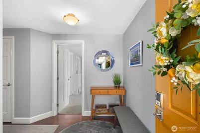 7111 Linden Avenue N #304, Seattle, WA 98103 - Photo 29