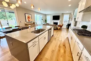 12916 136th Pl NE, Kirkland, WA 98034 - Photo 7