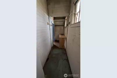 1811 W 5th Street, Port Angeles, WA 98363 - Photo 15