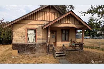 1811 W 5th Street, Port Angeles, WA 98363 - Photo 1