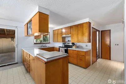 16468 Thorpe Road NE, Poulsbo, WA 98370 - Photo 21