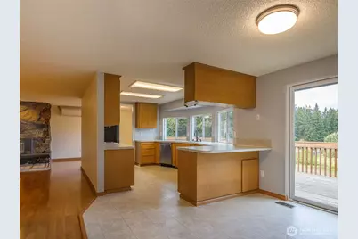 10234 Rhody Drive, Port Hadlock-Irondale, WA 98325 - Photo 15