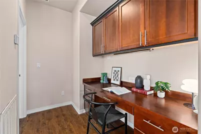 14509 Knoll Park Drive E, Bonney Lake, WA 98391 - Photo 17