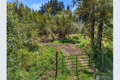 22014 Sumner Buckley Highway E, Buckley, WA 98321 - Photo 5