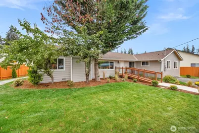 124 167th Place SW, Bothell, WA 98012 - Photo 1