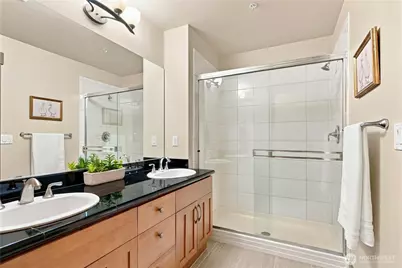 2115 201st Pl SE #J2, Bothell, WA 98012 - Photo 17