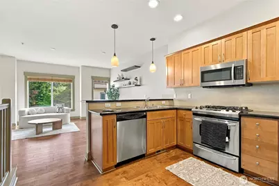 2115 201st Pl SE #J2, Bothell, WA 98012 - Photo 11