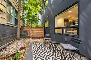 1710 Dexter Ave N, Seattle, WA 98109 - Photo 11