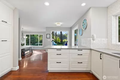 [Address not provided], Sammamish, WA 98075 - Photo 7