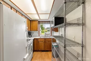 509 H St, Cosmopolis, WA 98537 - Photo 5