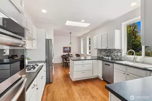 5622 46th Ave SW, Seattle, WA 98136 - Photo 9