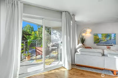 3206 80th Avenue SE #3, Mercer Island, WA 98040 - Photo 7